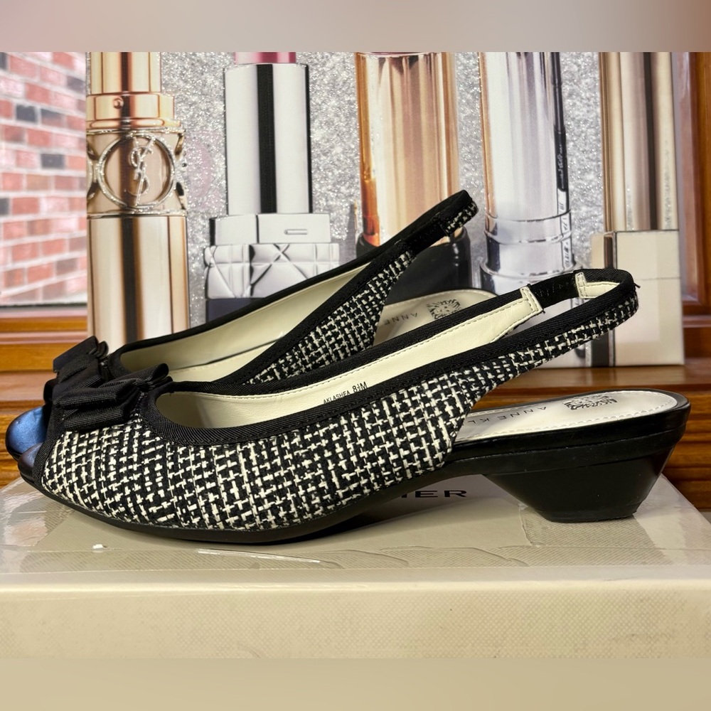 Anne Klein iflex Black and White Patterned Heels